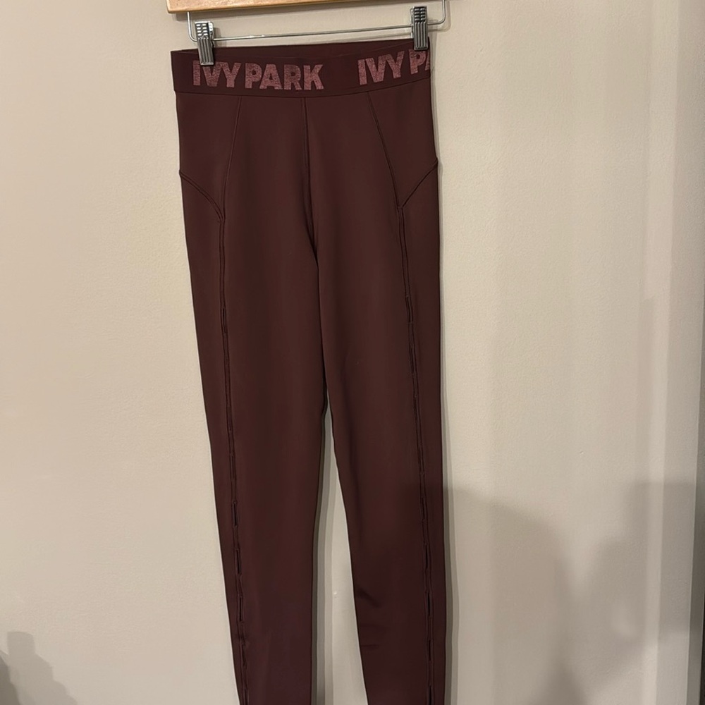 IVY PARK Maroon Leggings Pants Women's Size small Side Cutouts